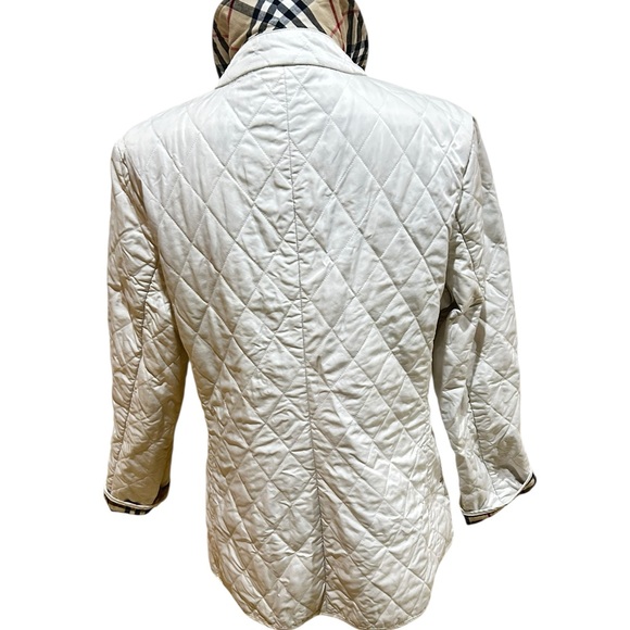 Burberry London White Quilted Puffer Jacket nova plaid check snap front medium - Picture 6 of 14